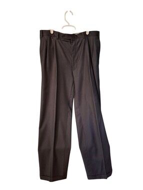 Canali Navy Wool Dress Pants - 46 X 31.       S